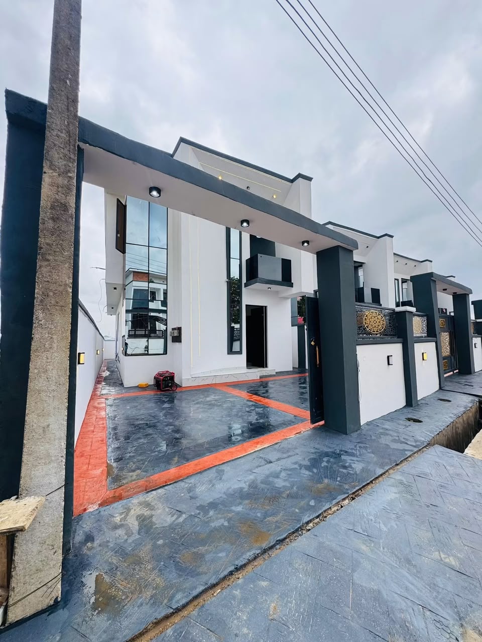 4-BED DETACHED DUPLEX FOR SALE*